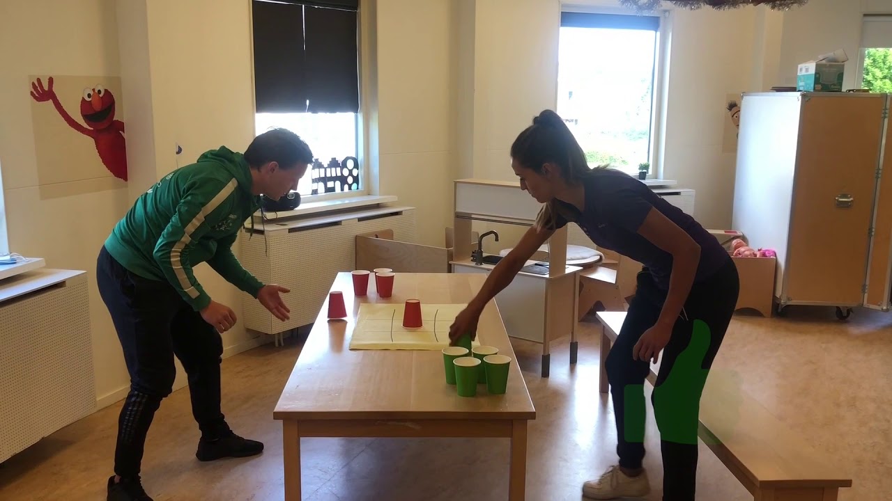 Sportcirkel BSO Activiteiten: Flip Cup Kruisje Nulletje