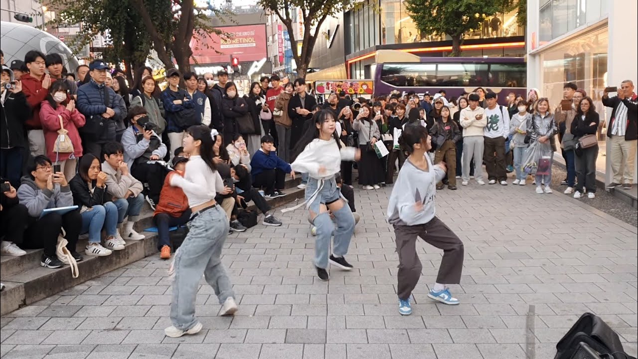 [STREET ARTIST] ONESHOT CREW. FIRST-TIME HONGDAE BUSKING. 231021.