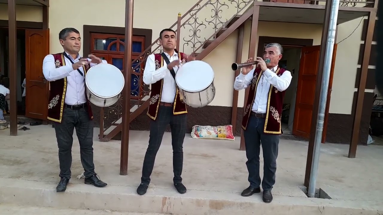 O’shor To’ylaridan lavha Qurbonali Ko’chiboev.