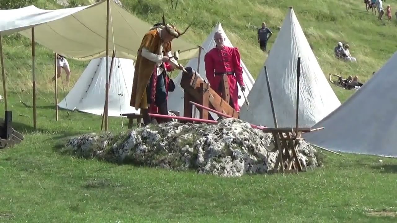 POKAZ ARTYLERYJSKI PODCZAS TURNIEJU O SZABLĘ STAROSTY OLSZTYŃSKIEGO W DNIU 10 LIPCA 2025