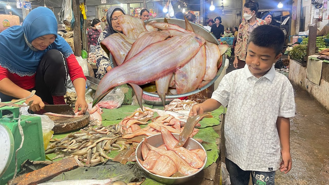 Amazing cooking skills, Seyhak buy tongue fish for cooking - Countryside life TV