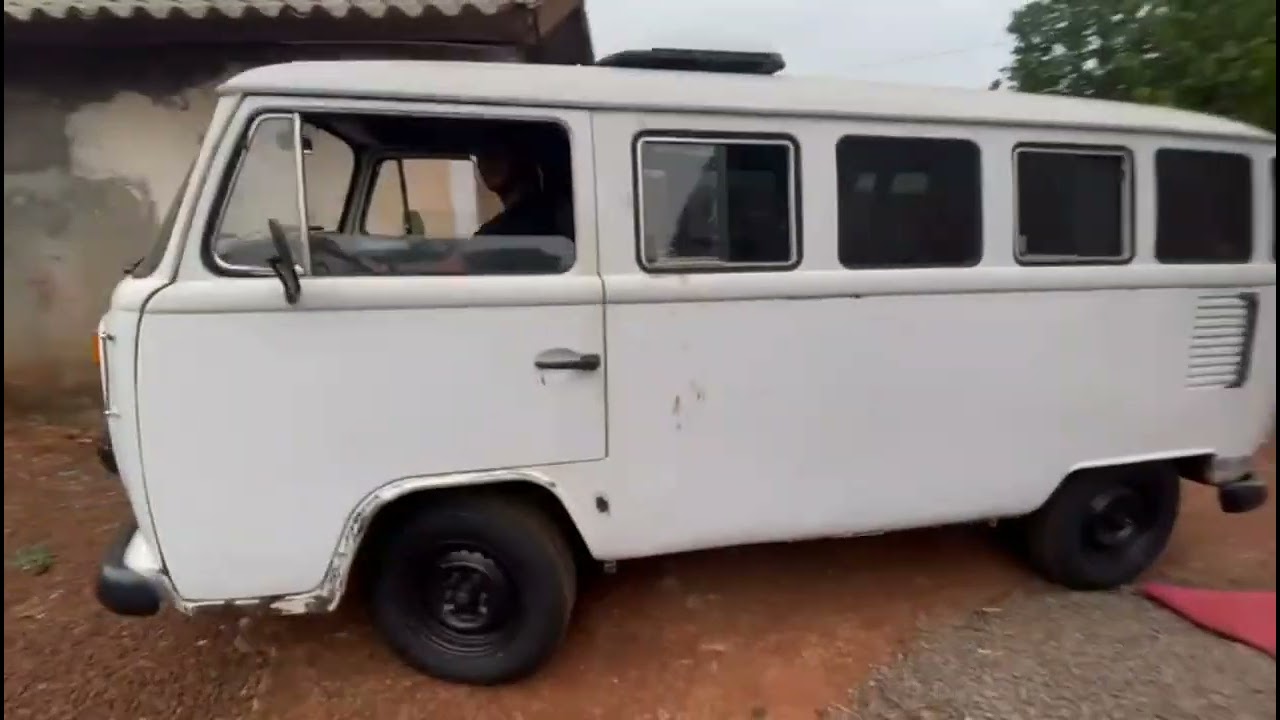 Perrengue com a Kombi. Será que consegui dar ré? O motorista é bom! #Golquadrado, #Belina e Corsa. 😅