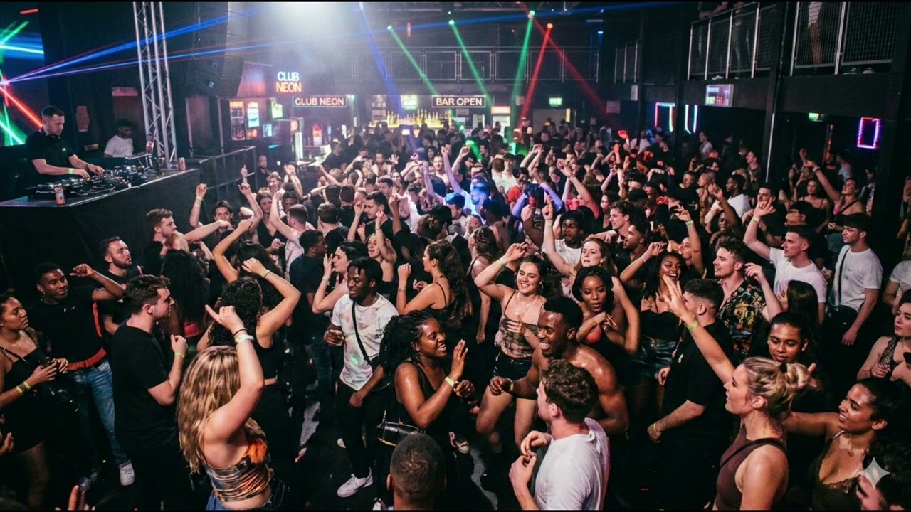 Neon Hearts (Extended Club Mix) 🔥 | Viral Dance / EDM Party Track