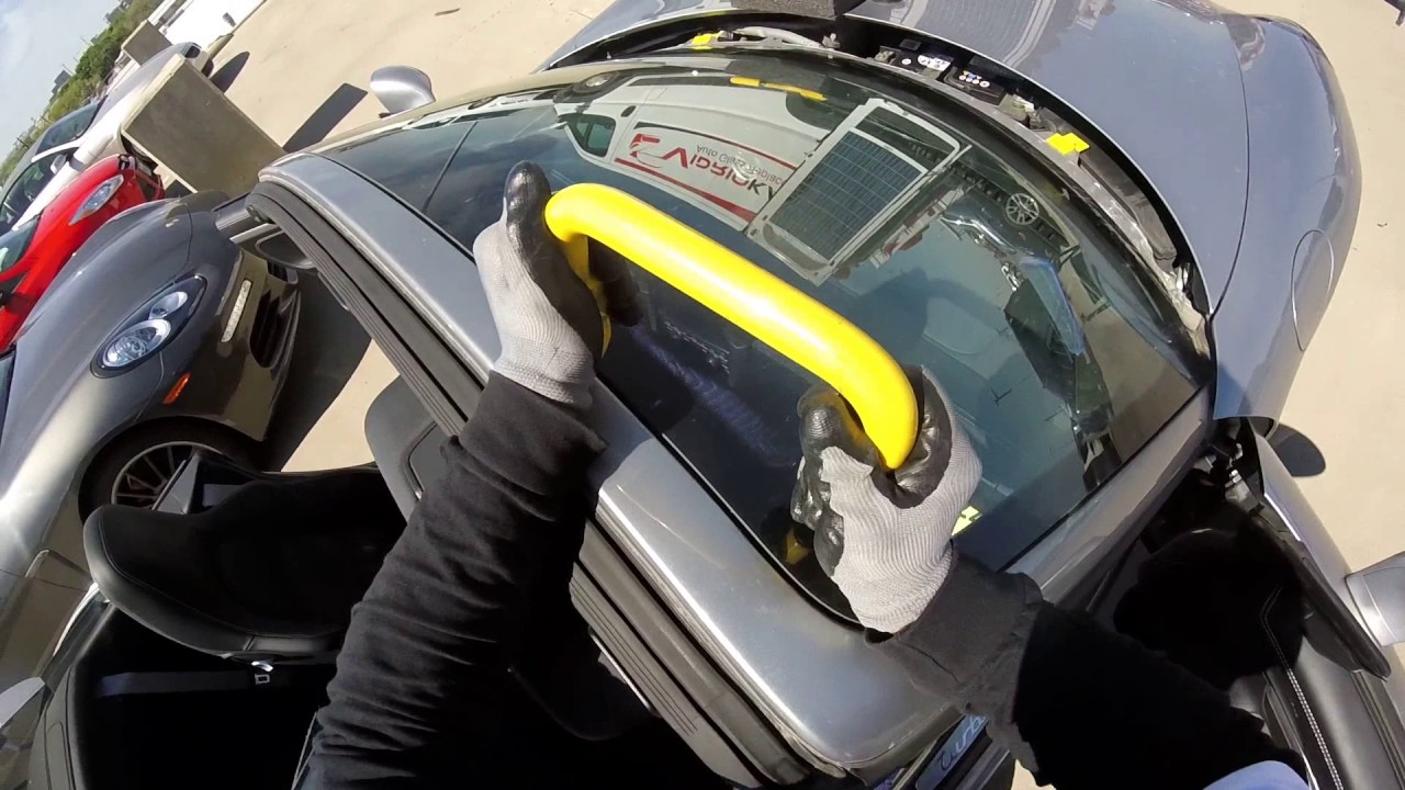 2015 convertible 911 porche remplaso de parabrisas (windshield replacement)