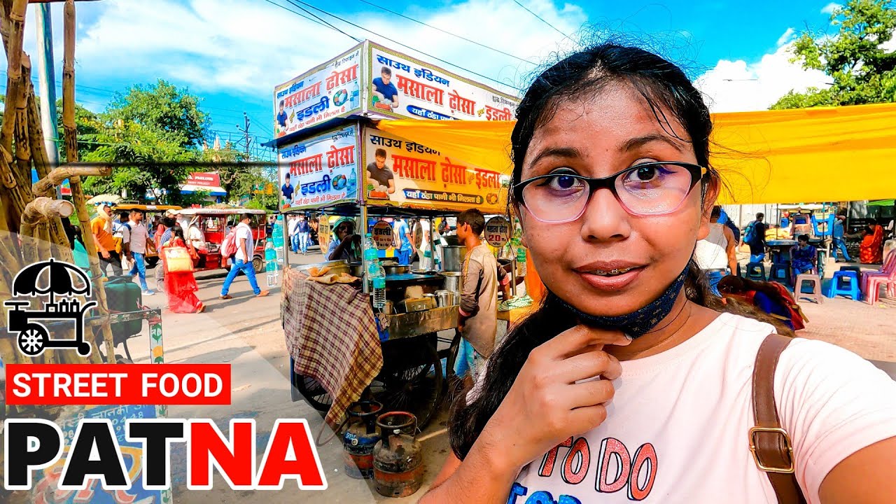 Trying Patna STREET FOOD Vlog 😍 | Patna Railway Station, BIHAR | Gandhi Maidan Patna | Bihar Vlog