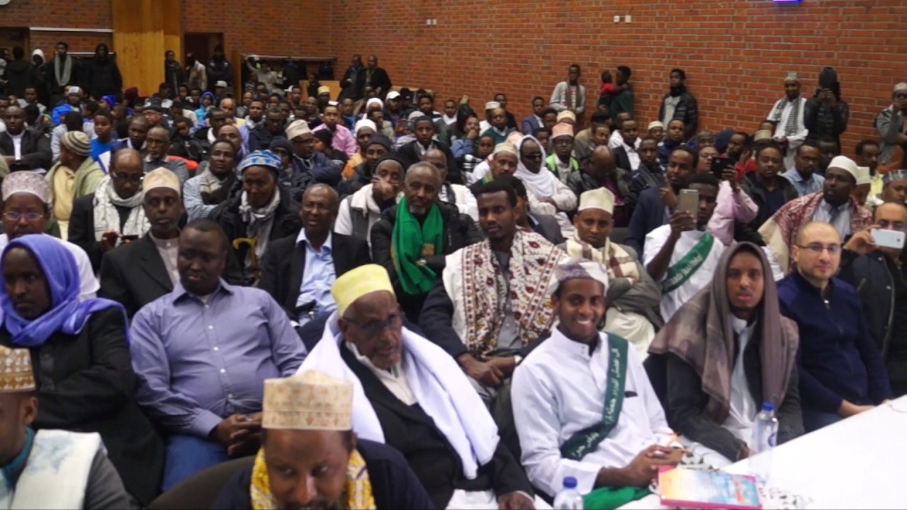 Muxaadaro kusaabsan siirada Nabiga nnk. By: Sh.Sahal Mucalim xassan