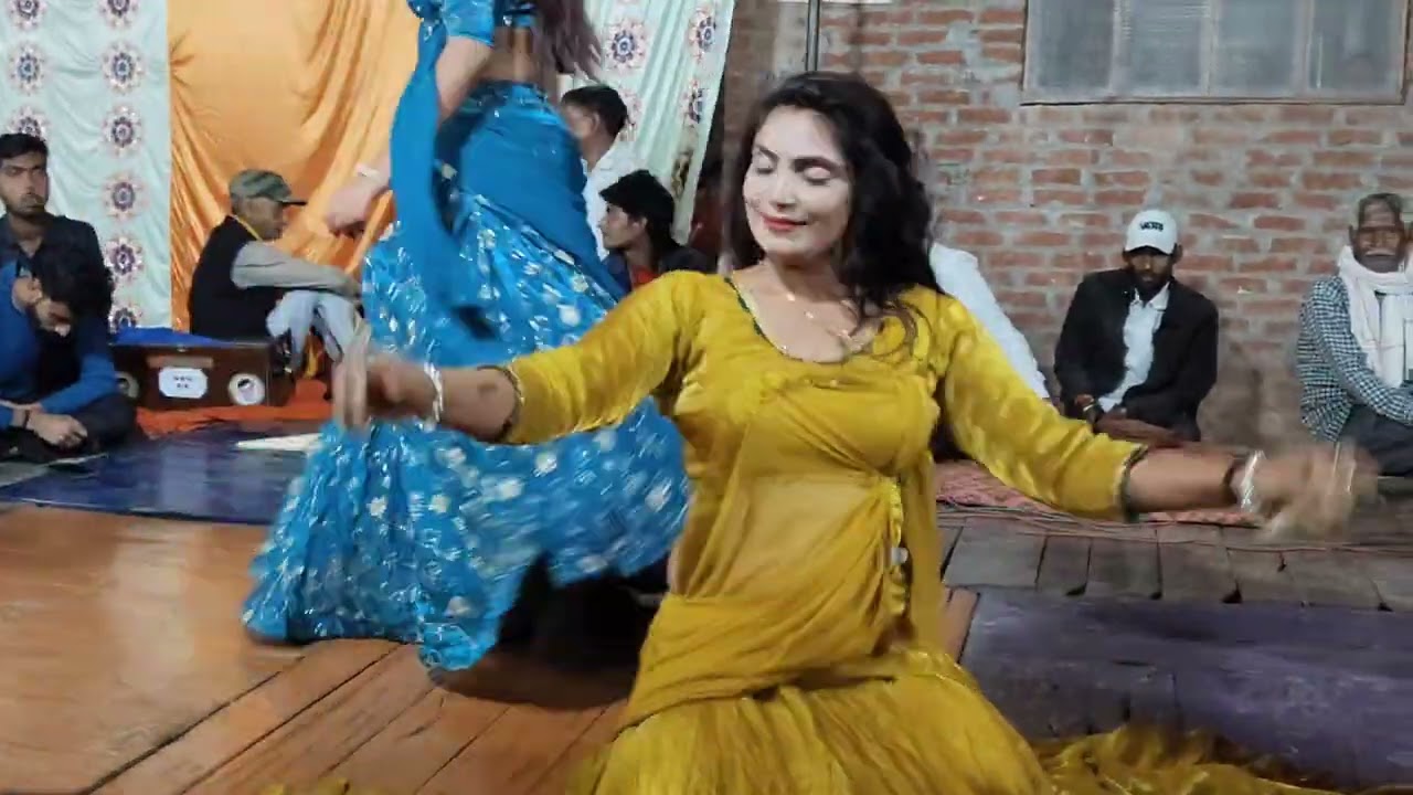 Karti hun me to pyar sirf sunday ko video