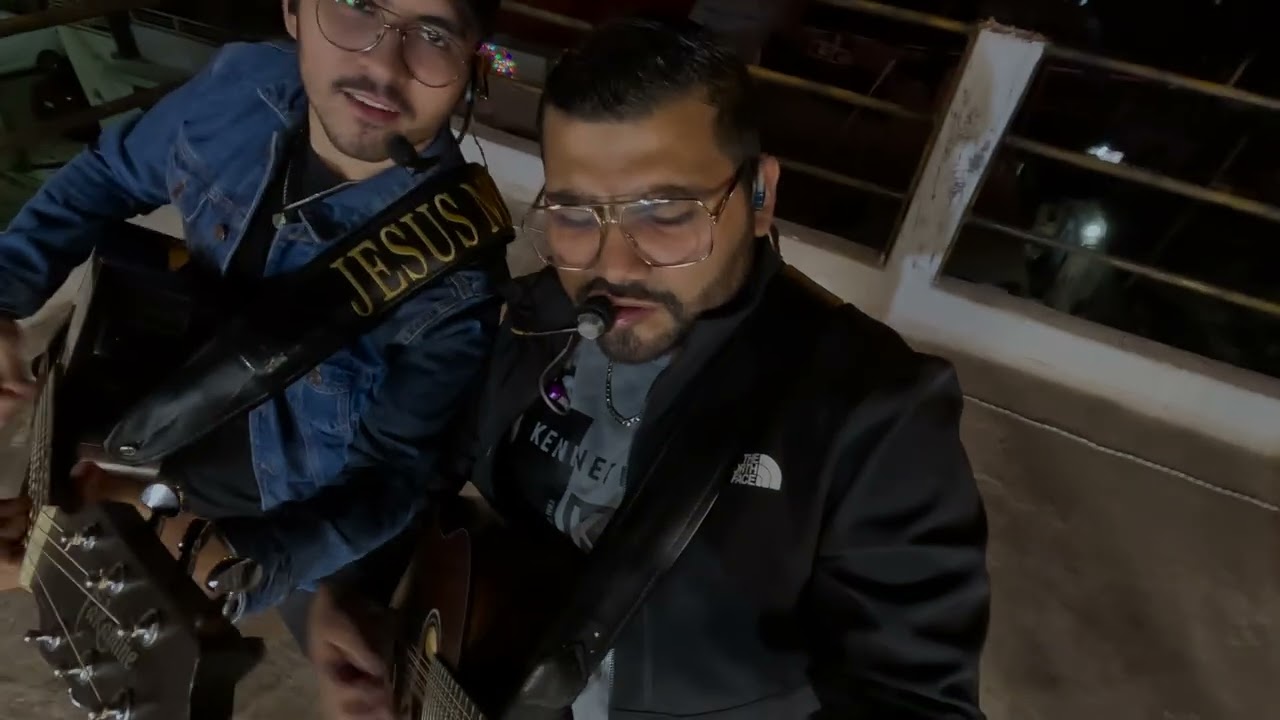Popurri Perdido En Vivo) La Iniciacion NE