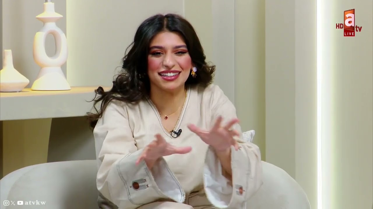 الفنانة رهف العنزي عن أبو فلان : شنو هالجد الكيوت !