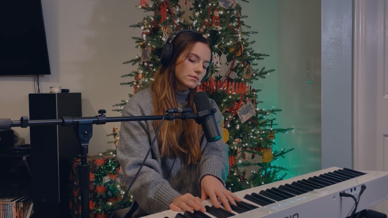 Have Yourself A Merry Little Christmas - Kiesa Keller (Live Cover)