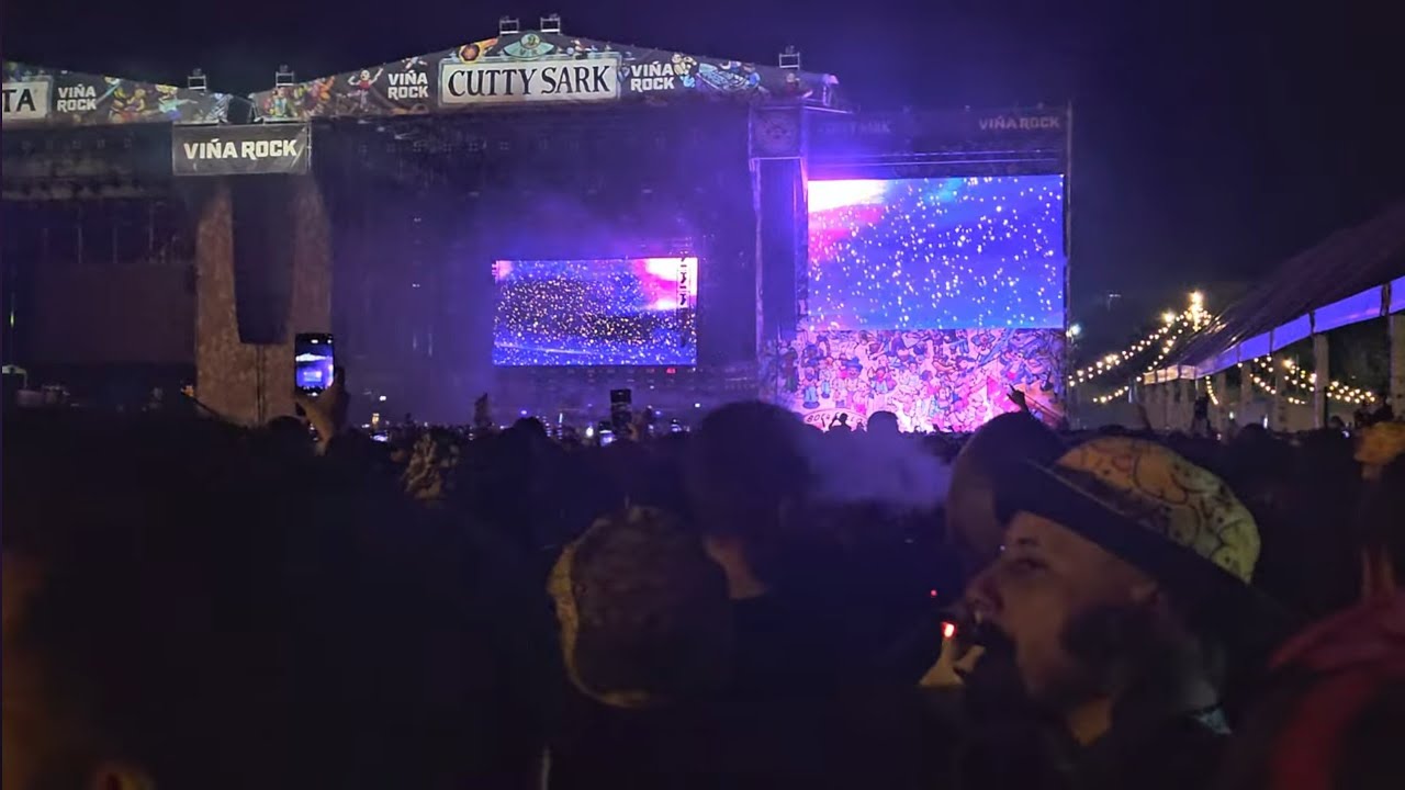 Inicio concierto la raiz vi&ntilde;arock 2025