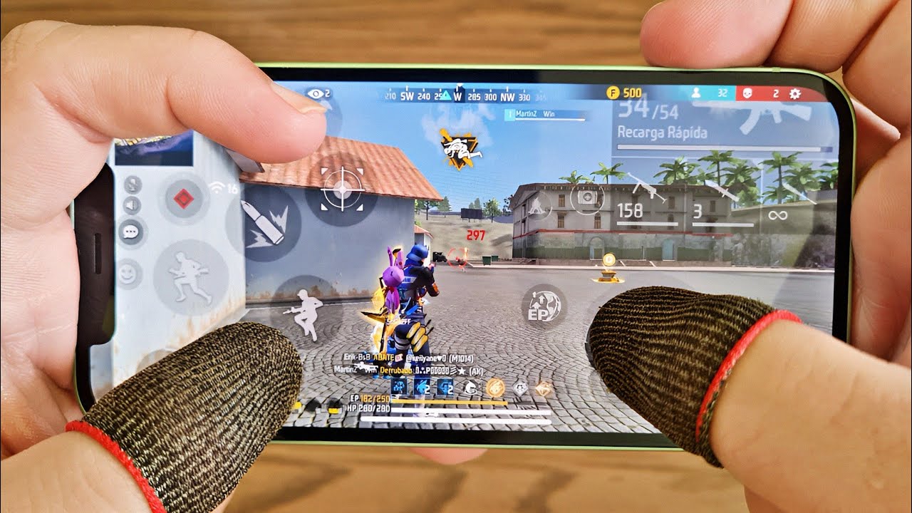 JOGUEI SOLO X SQUAD COM MEU ANTIGO HUD DE 3 DEDOS