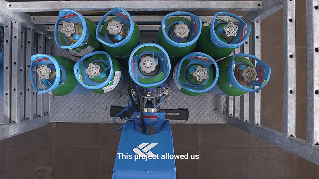 Gasbot: The robot solution for handling big gas bottles