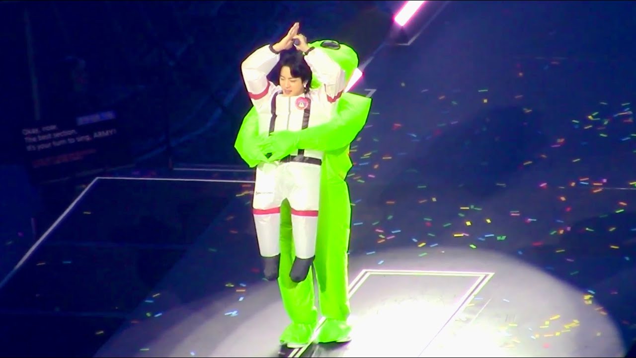 JIN in a Very Funny Outfit - SUPER TUNA - The O2, LONDON - 5 August 2025