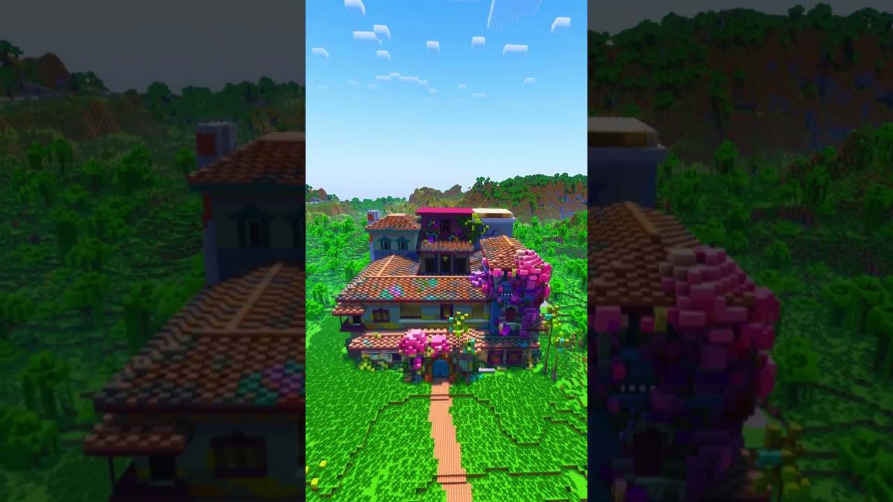 Building the Encanto House in Minecraft 🌸 #minecraft #minecraftbuild #minecraftideas