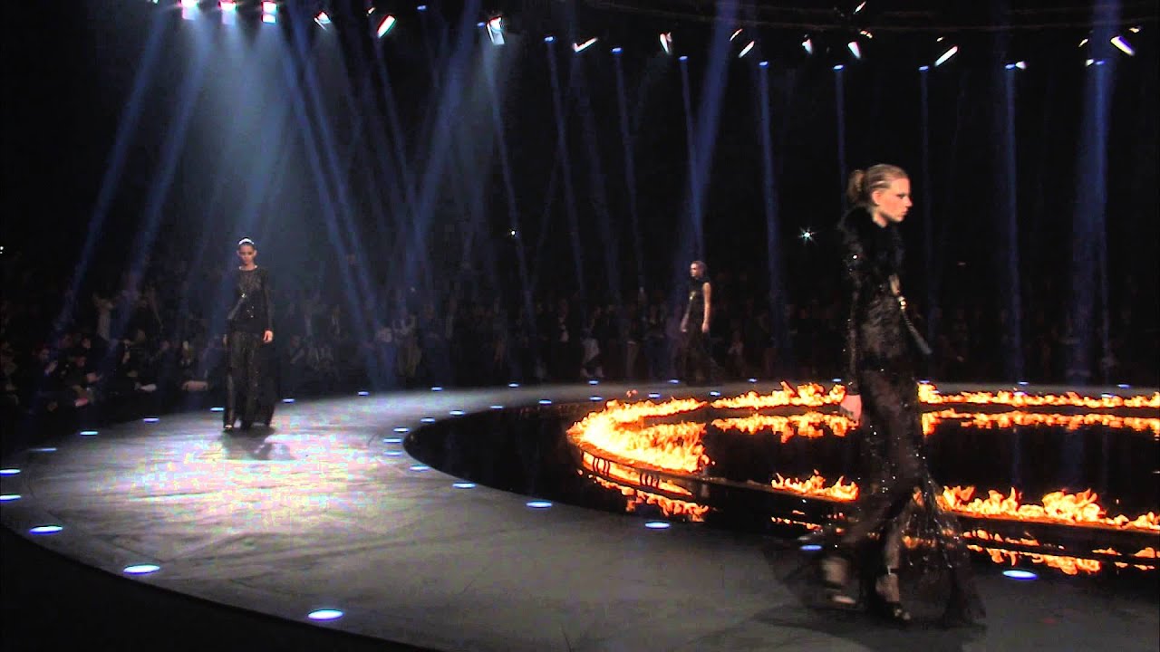 Roberto Cavalli Fall/Winter 2014-2015 Fashion Show