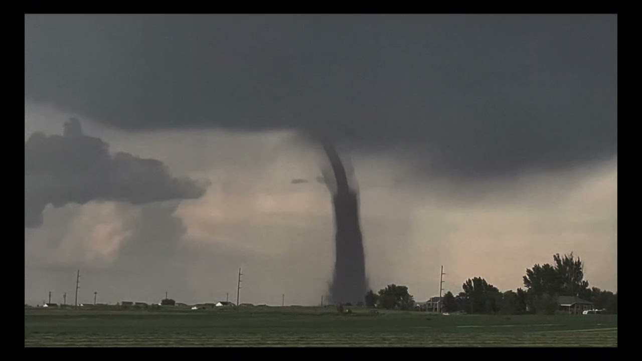 The dead man walking | tornado analog horror 