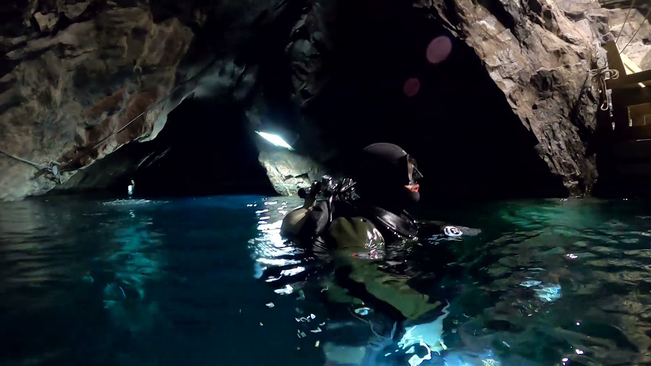Scuba diving @ Tuna Hästberg mine: Indy Hall, November 2021