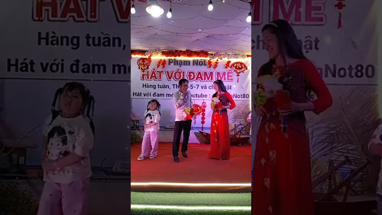 Hẹn hò đêm trăng. Lý Mụi song ca cùng với Phạm Nót 