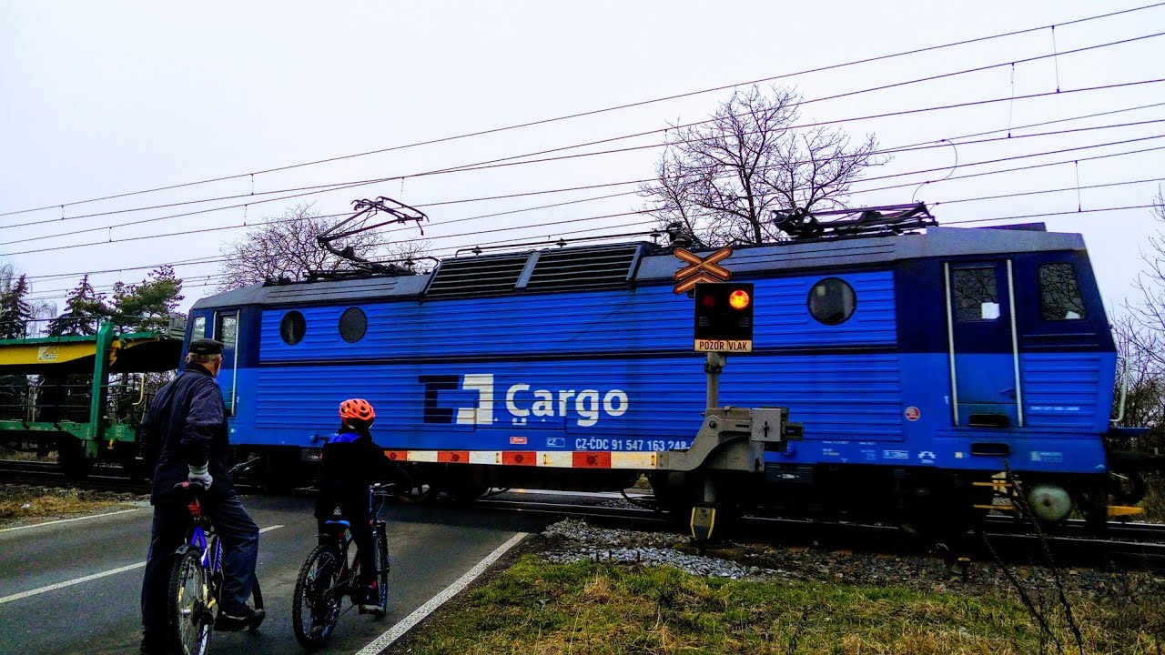 Železniční přejezd Nymburk P3597 (AŽD 71) - 25.1. 2020 -. / Czech Level Crossing.