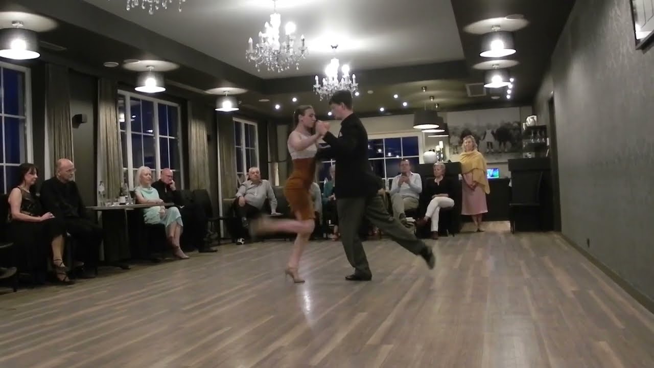 Steven & Marleen: Color Tango - Emancipación (3/4)