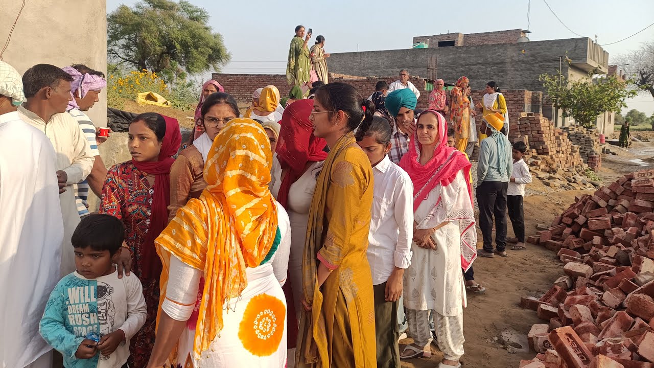 सतलोक आश्रम बरवाला के पास दो दिन में चमत्कार, मकान तैयार | Sant Rampal ji | Supreme God
