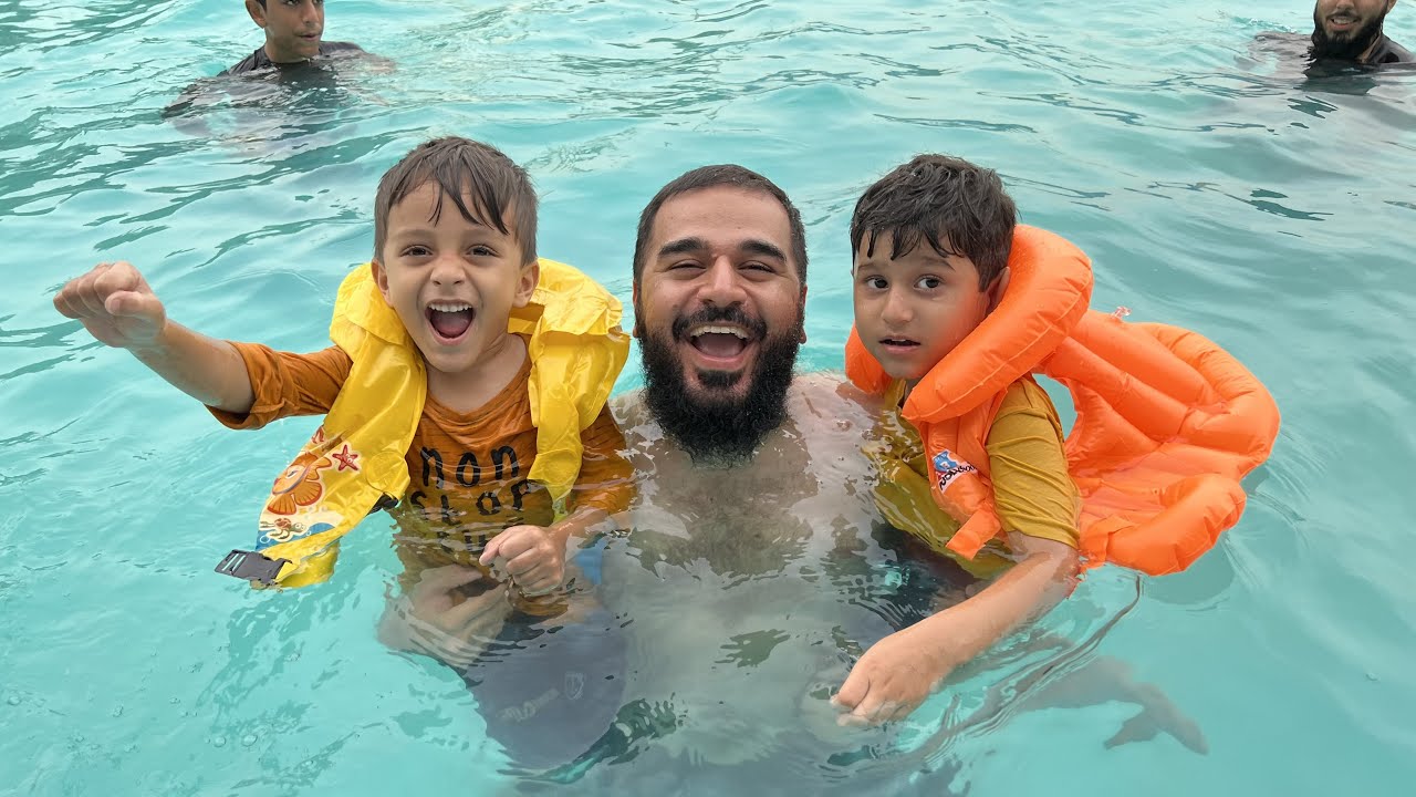 Karachi ki garmi aur swimming pool 🏊 | Mustafa Hanif BTS | Daily vlogs