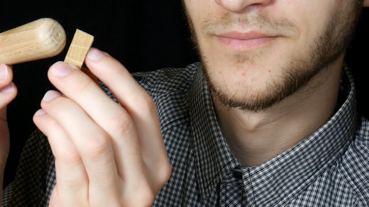 Random triggers session 02. ASMR - bit of Slovak / English whispering -