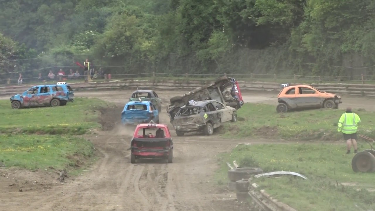 Dover Raceway Rookie Bangers Figure of 8 after Restart 29/05/17