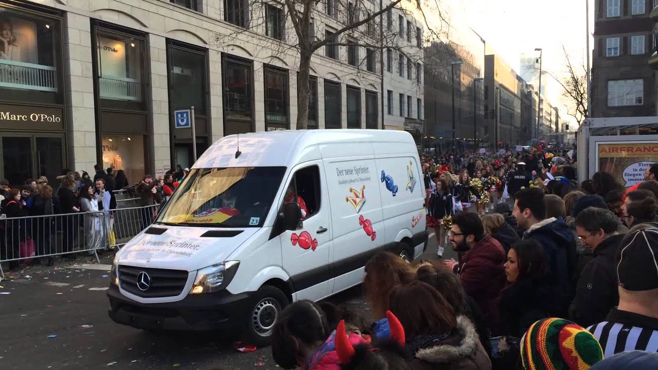 Düsseldorf Karneval Rosenmontag 16.02.2015