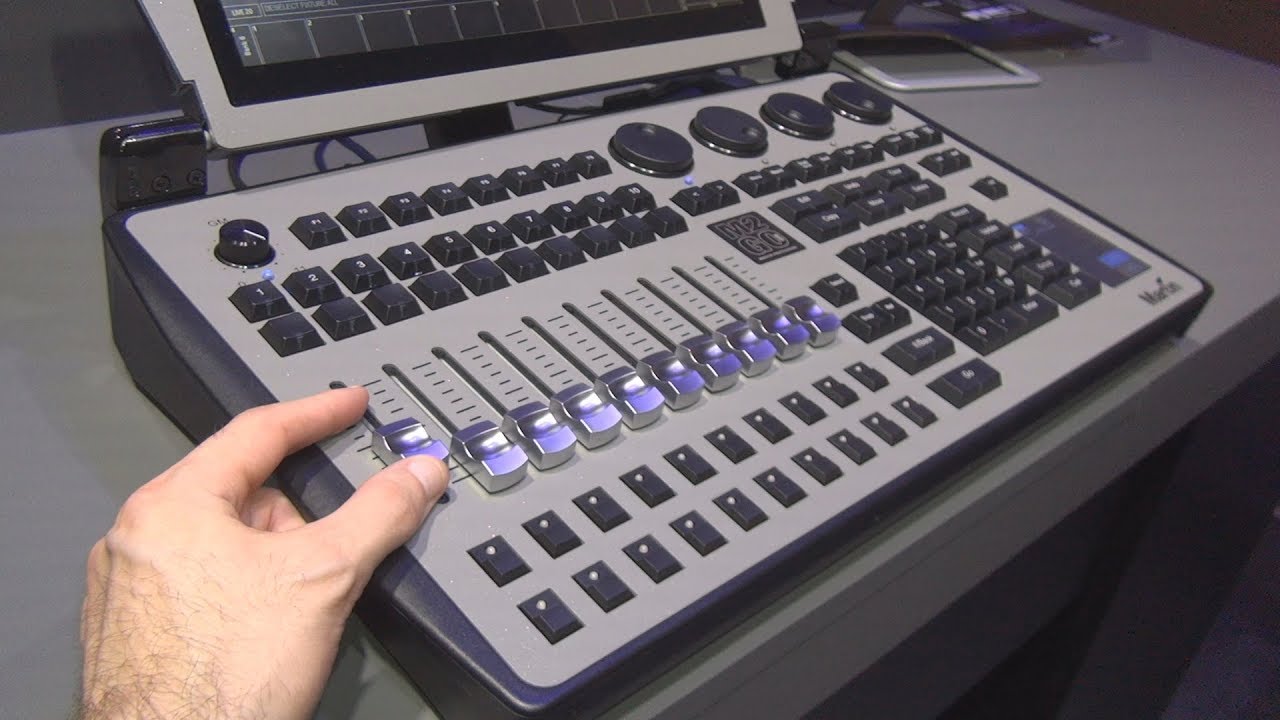 Martin Professional M2GO HD Portable Lighting Console Review