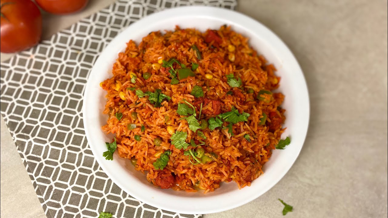 TANDOORI CHICKEN FRIED RICE -Indian style Homemade Fried Rice-Tandoori Chicken Rice By:Marbles Makes