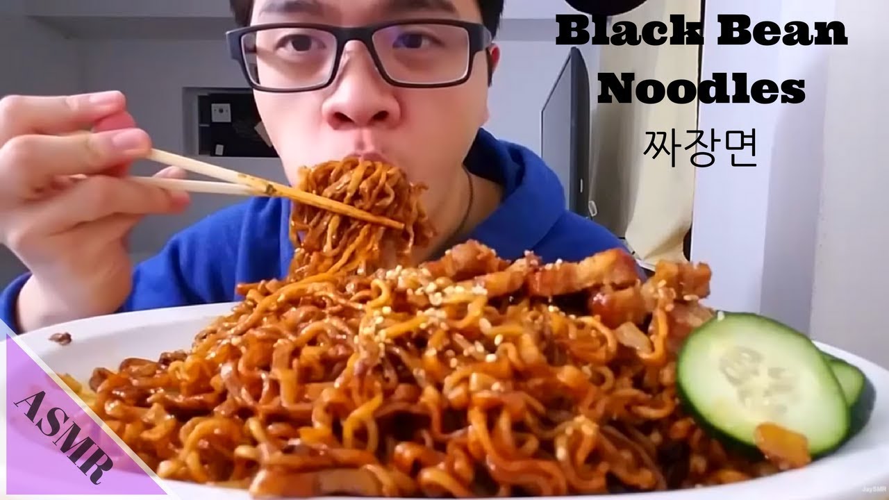 *SUPER BIG ASMR BITES!* Spicy Black Bean Korean Noodles & Chashu Pork