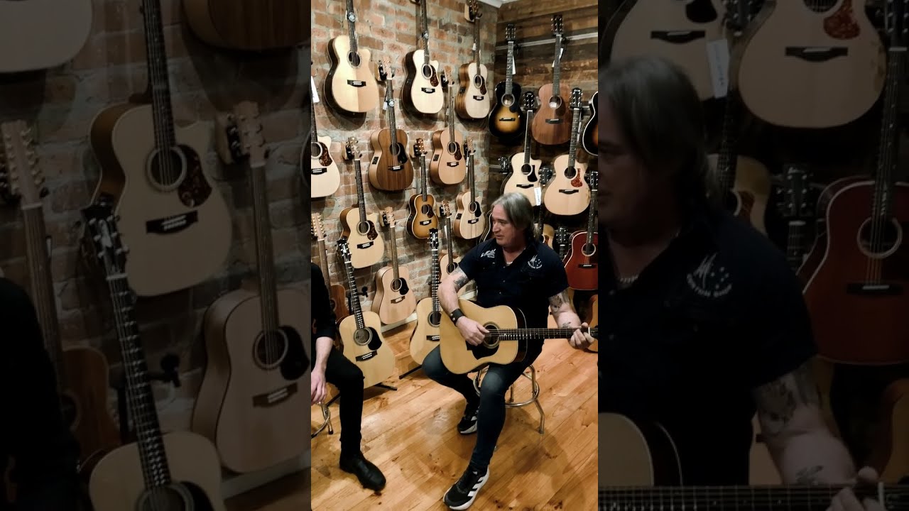 Acoustic Centre Custom Shop Maton 30th Anniversary CW Model