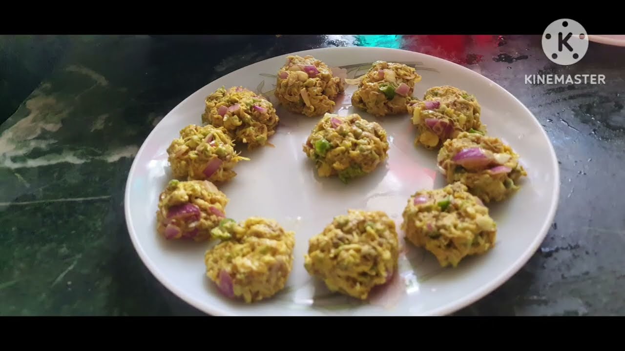 সজনে ফুলের বডা এই সীজনে নতুন খেলাম