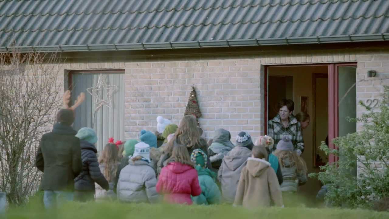 JOE fm's surprising Christmas Medley
