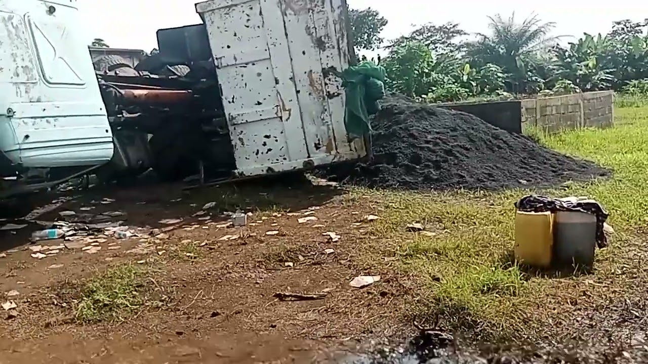 Scania caído paraiso