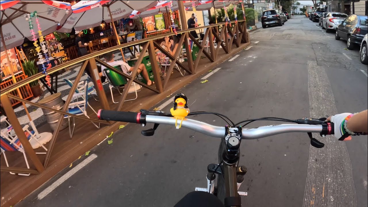 Pedal em bairro de MILIONÁRIOS - Bike Vlog - ASMR
