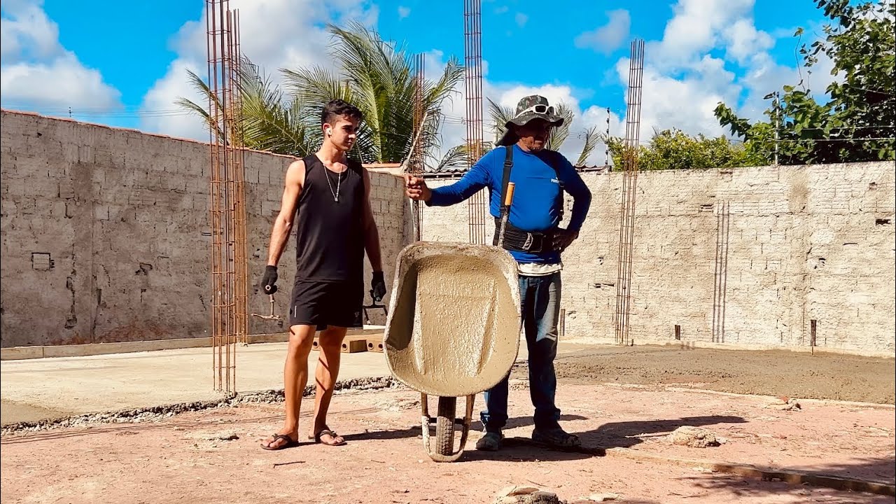 COMO FIZERAM O PISO DE CONCRETO ?