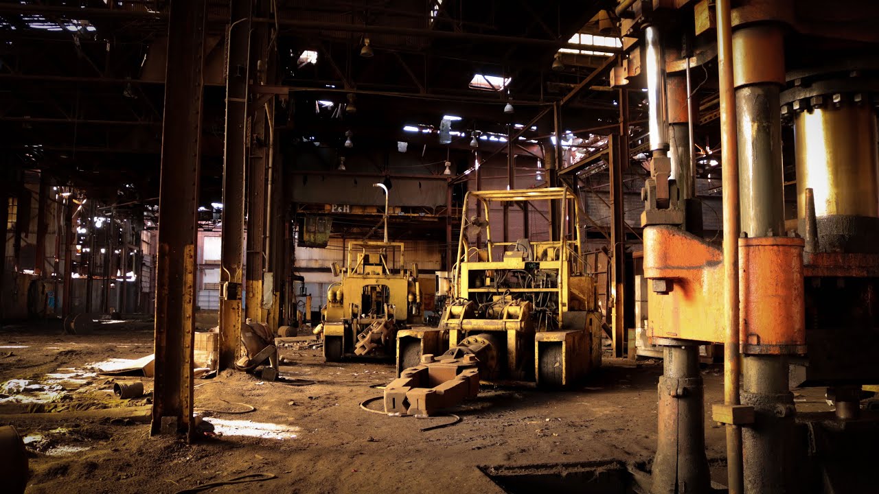 GIANT Machines Left At Abandoned Factory!