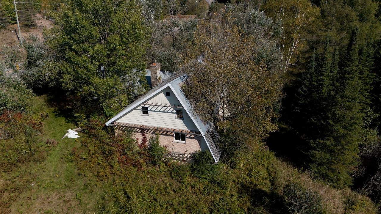 The Strangest Abandoned Home I've Ever Explored... What I Found Was Unreal