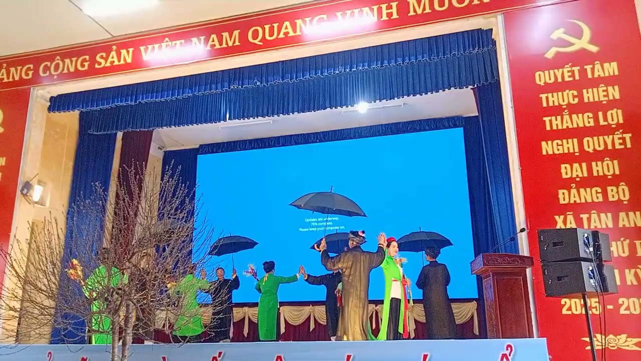 Khớp nhạc lời ca dâng Đảng Bác kính yêu.