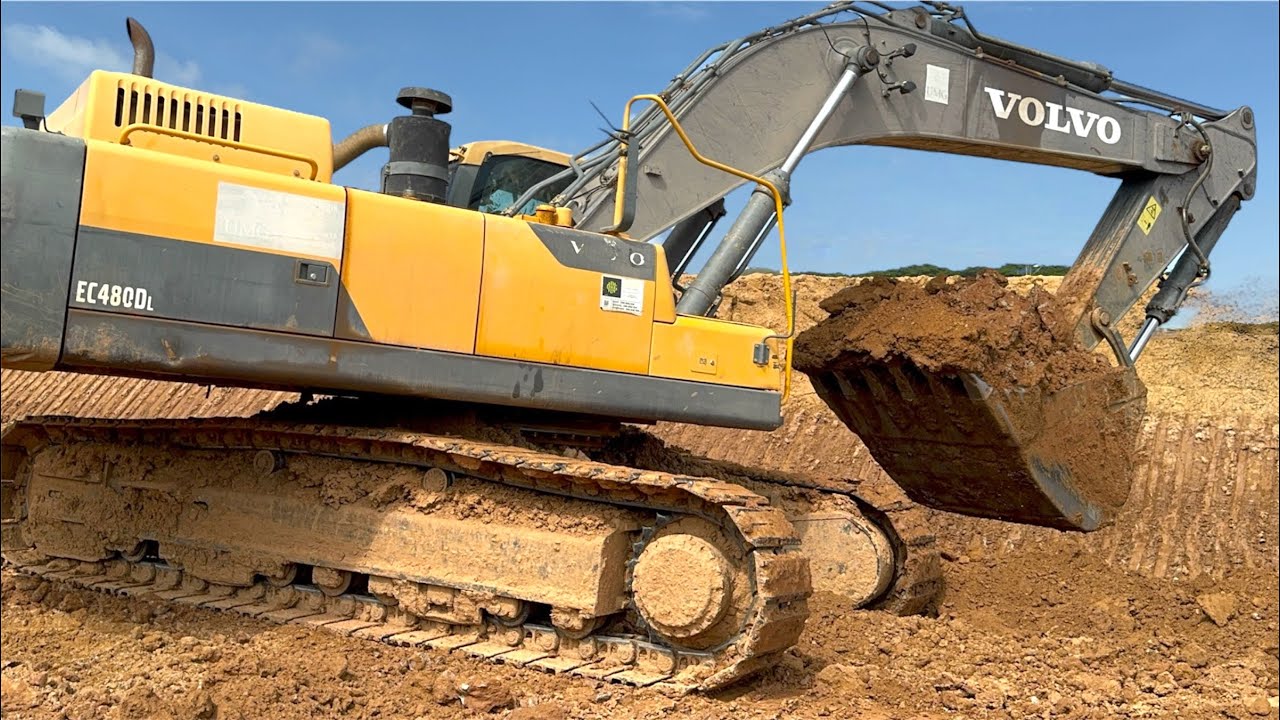 VOLVO EC480DL Mega Excavation Project | Heavy Duty 41-Ton Dump Trucks in Action by the Riverside!