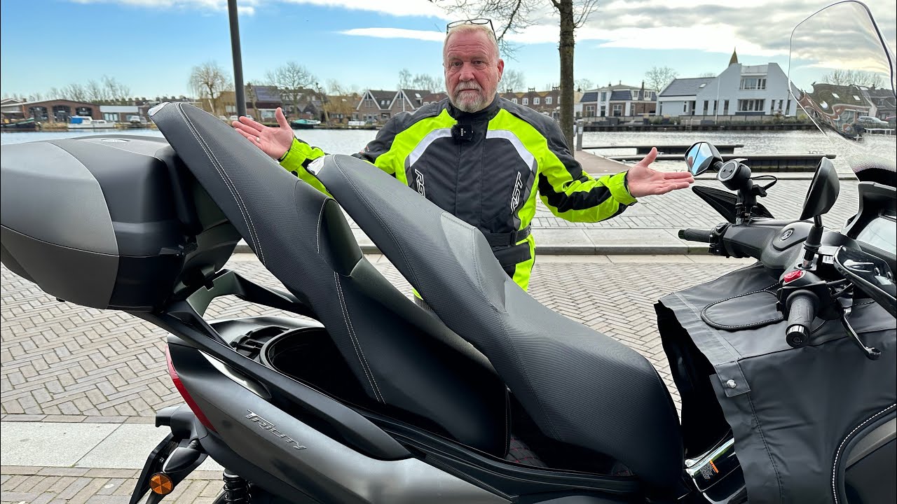 Yamaha Tricity 300 low seat
