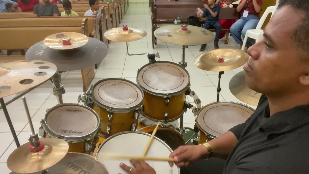 Aleluia #drummer #somelouvor #drums #mobiledrumcover #gospelmusic #louvorea #gospelmusic #musica 