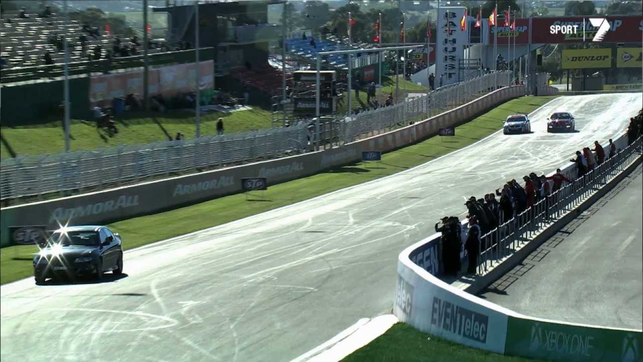 Сравнение GEN-F GTS, VX GTS 300 и HRT V8 Supercar на трассе Mt Panorama.