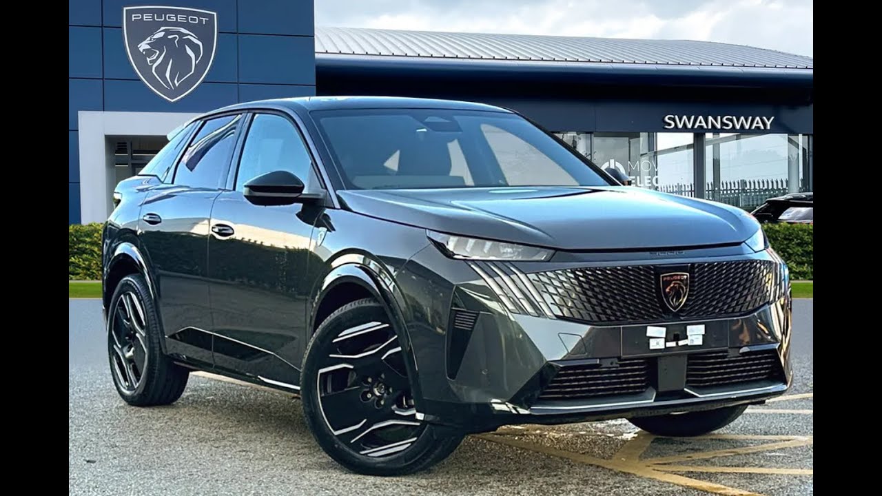 Совершенно новый Peugeot E-3008 73 кВт·ч GT с автоматической коробкой передач в цвете «Титановый ...