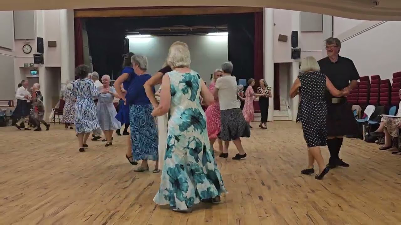 La Russe - Scottish Country Dance