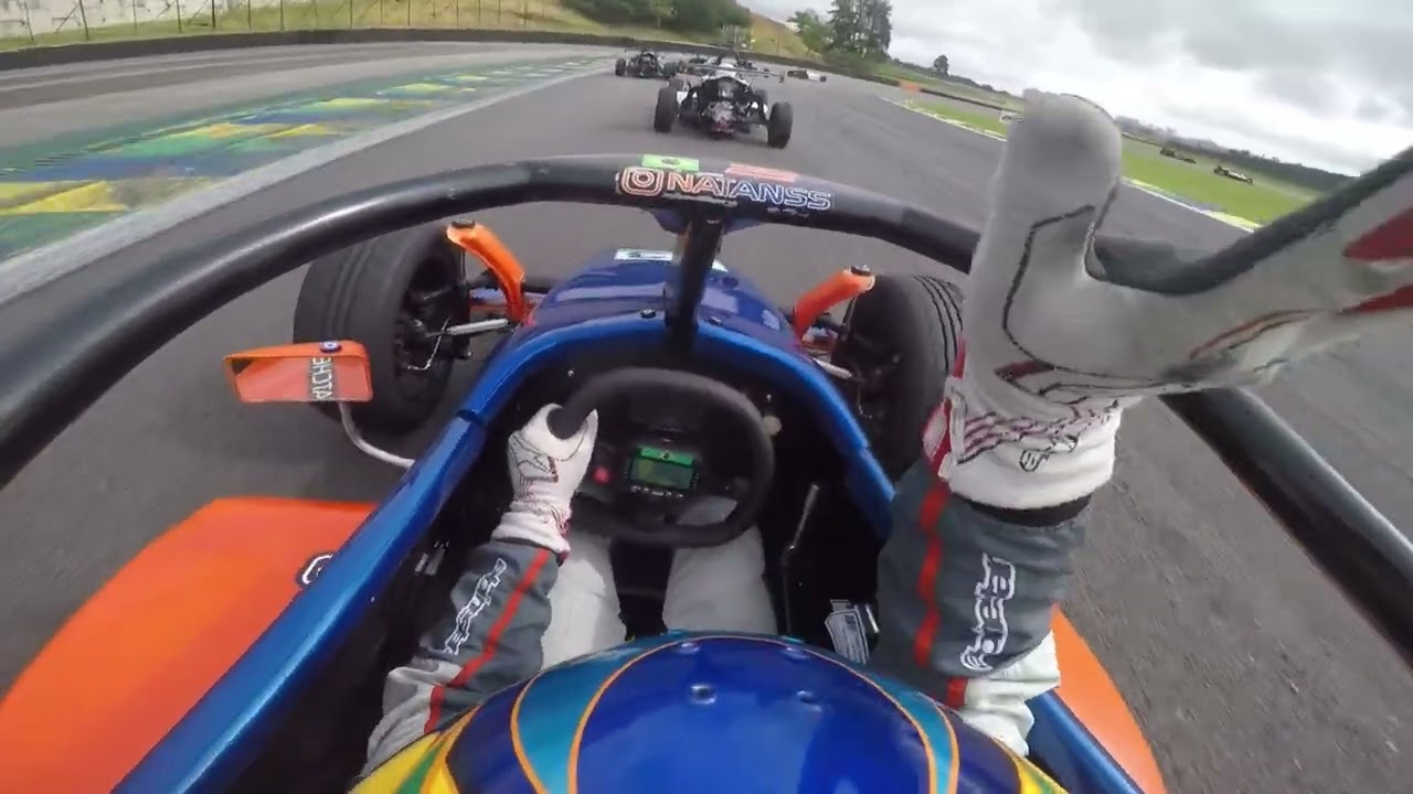 CORRIDA EMOCIONANTE, FÓRMULA RAIZ, F1600 INTERLAGOS