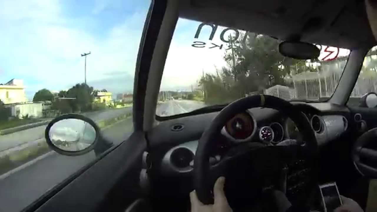 MINI Cooper R50 revving 8000rpm (non S)